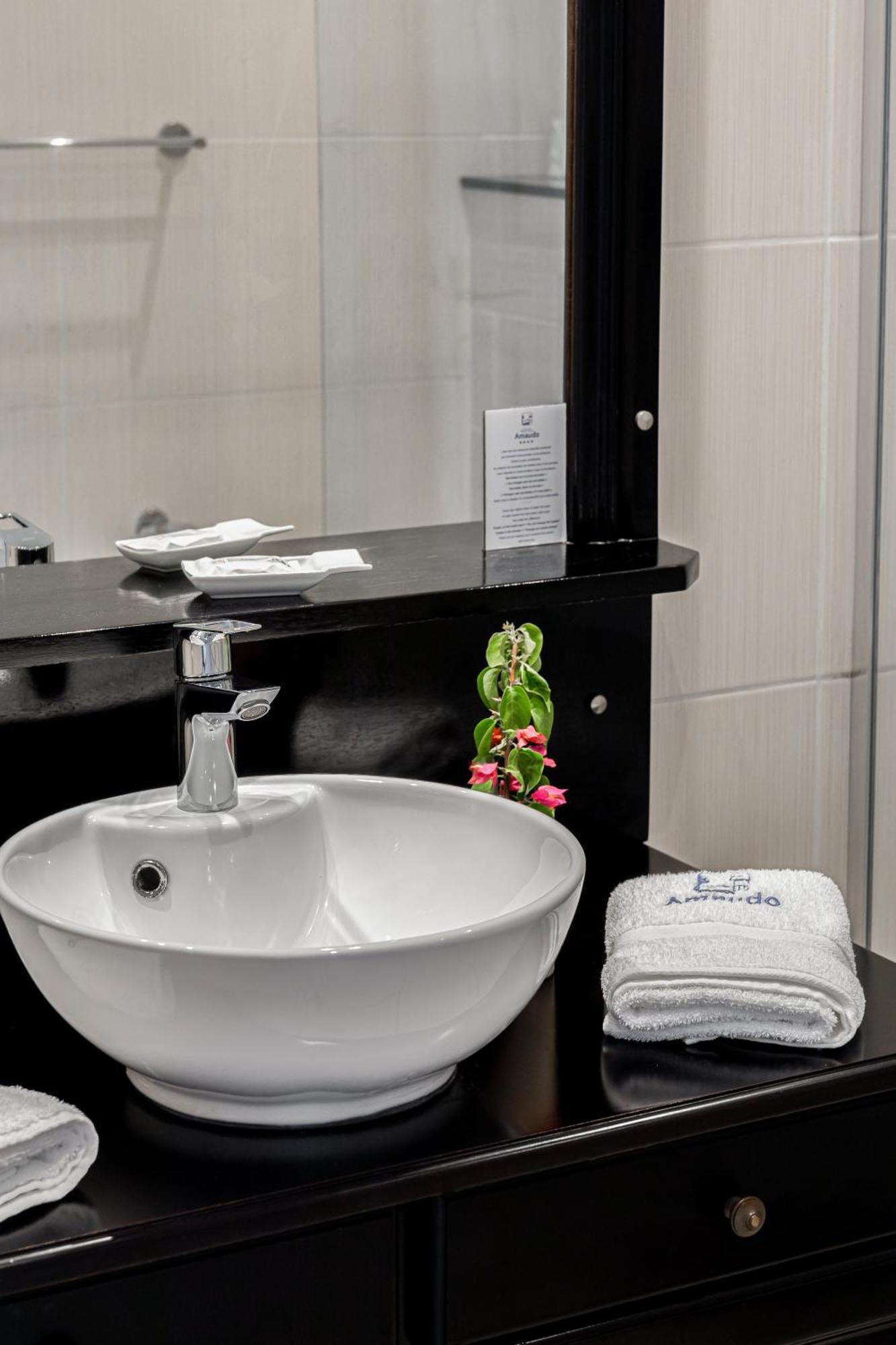 Hotel Amaudo Saint-Francois  Εξωτερικό φωτογραφία